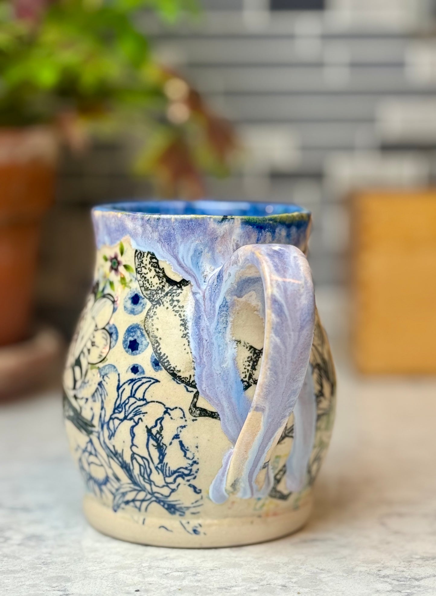 Lady Hummingbird Quilt Mug